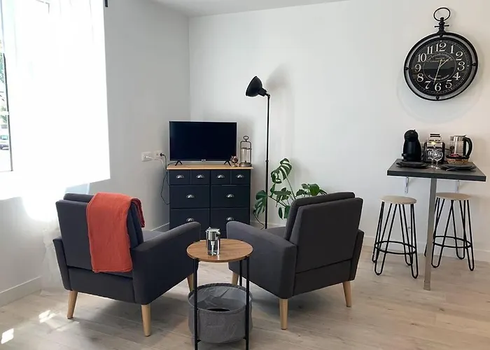 Le petit loft - Studio - WIFI - Coeur de ville - Parking